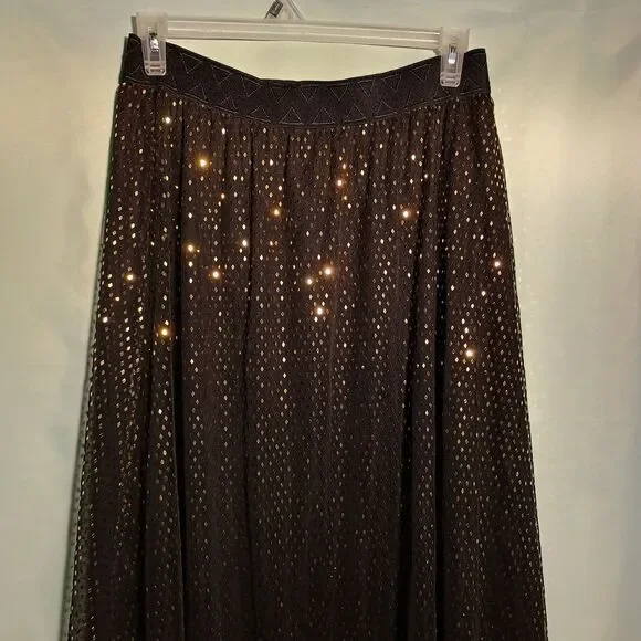 Skirt - Picture 2 of 4